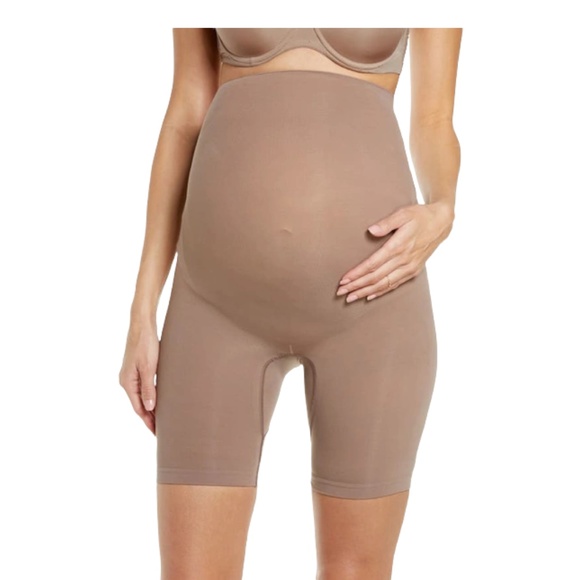 SKIMS Other - SKIMS NWOT Sculpting Mid Thigh Maternity Shorts In Umber Size 2X/3X